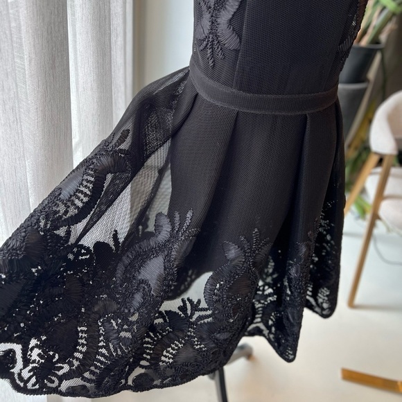 Maje Lace Peplum Dress - Picture 5 of 12